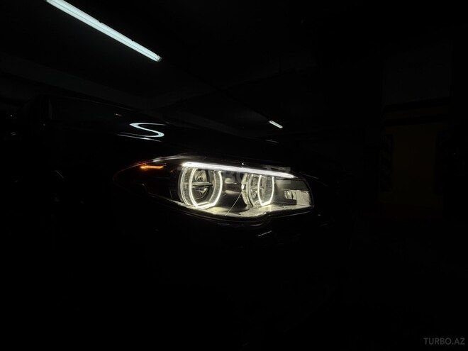 BMW 528-12