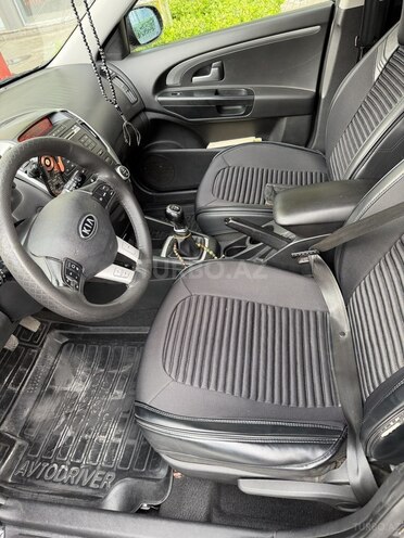 Kia Ceed SW-6