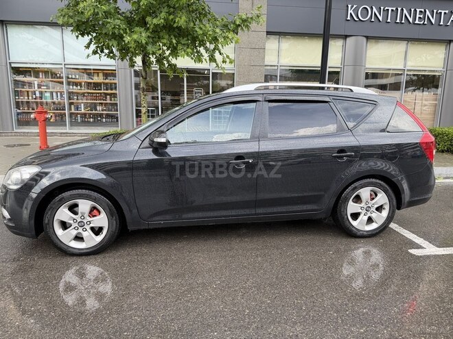 Kia Ceed SW-12