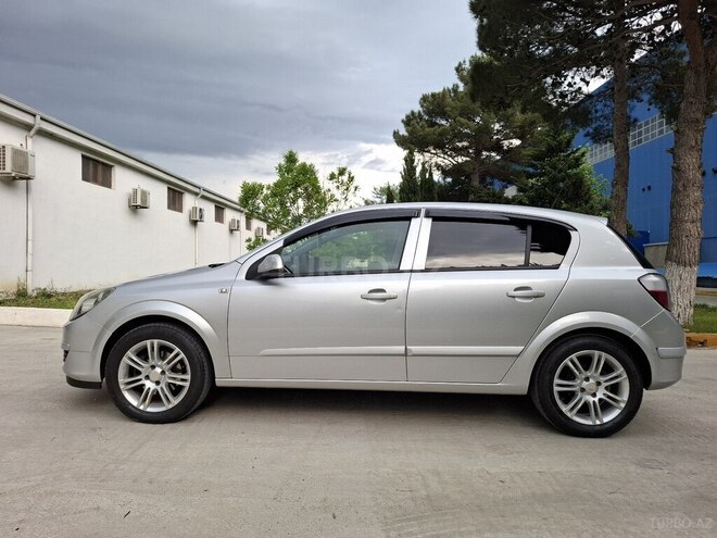 Opel Astra-4