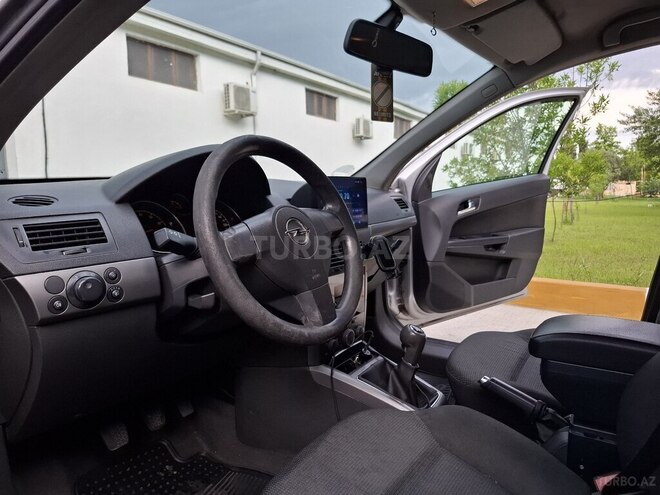 Opel Astra-9