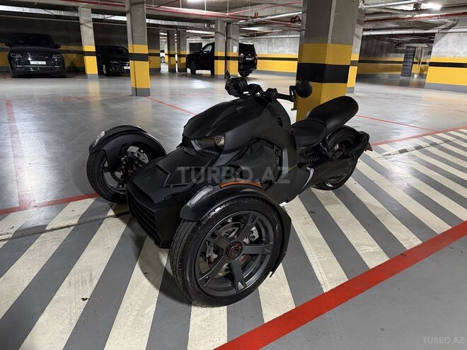 Can-Am Ryker-2