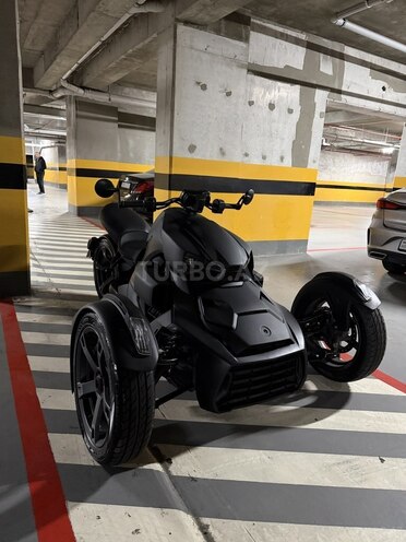 Can-Am Ryker-1
