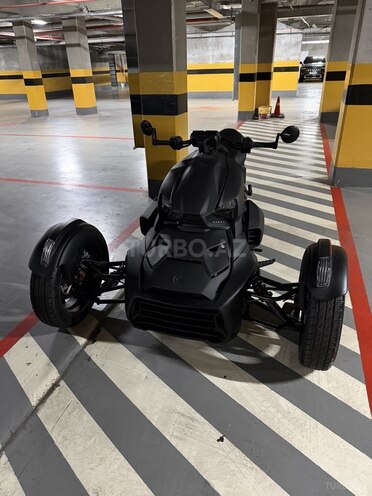 Can-Am Ryker-3