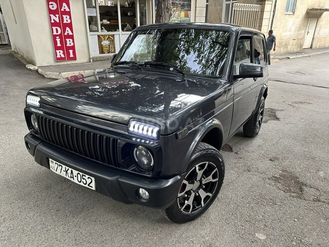LADA (VAZ) Niva-6