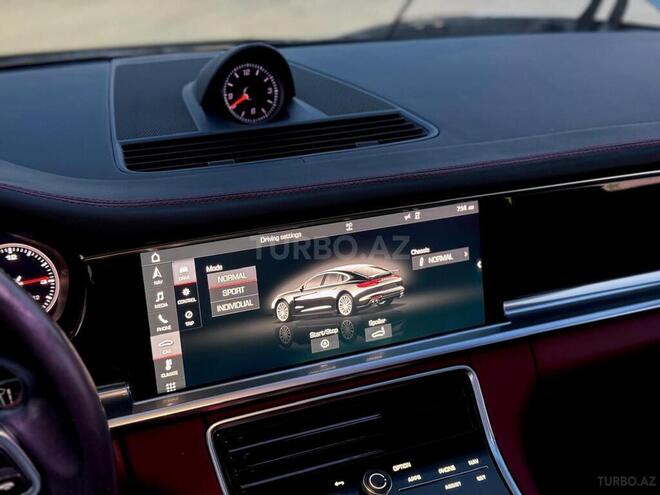 Porsche Panamera-10