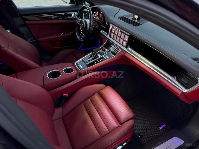 Porsche Panamera-3