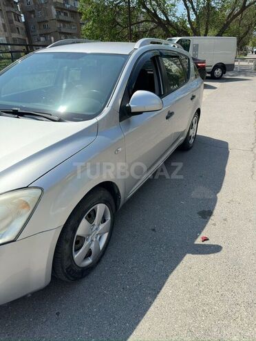 Kia Ceed SW-10