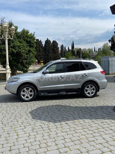 Hyundai Santa Fe-8