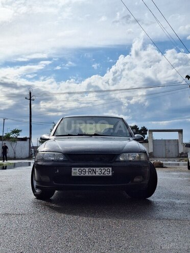 Opel Vectra-2
