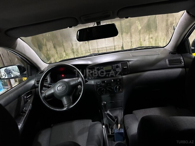 Toyota Corolla-6