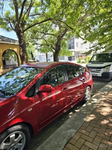 Toyota Prius-5