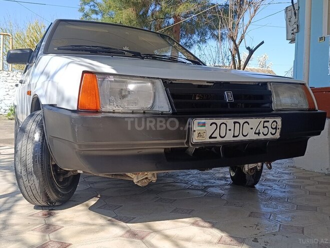 LADA (VAZ) 2109-1