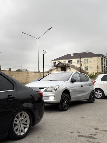 Hyundai i30-3