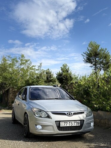 Hyundai i30-2