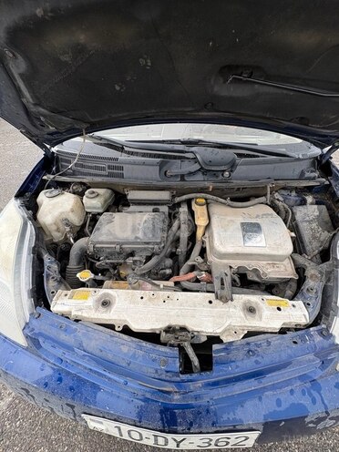 Toyota Prius-6