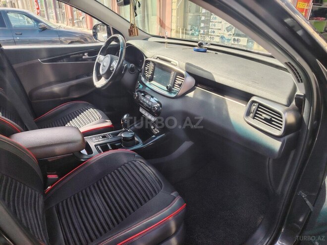 Kia Sorento-7