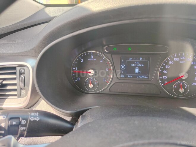 Kia Sorento-14