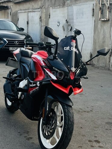 Bajaj Pulsar RS 200-3
