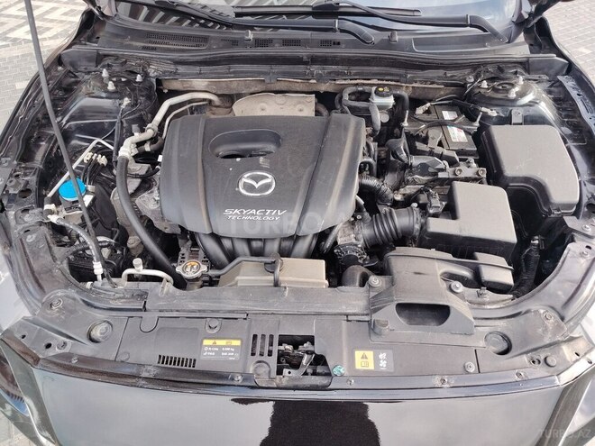 Mazda 3-9