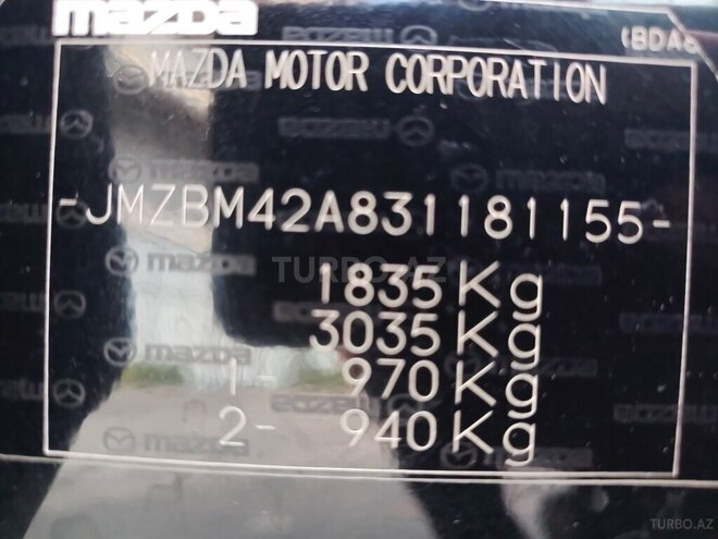 Mazda 3-10