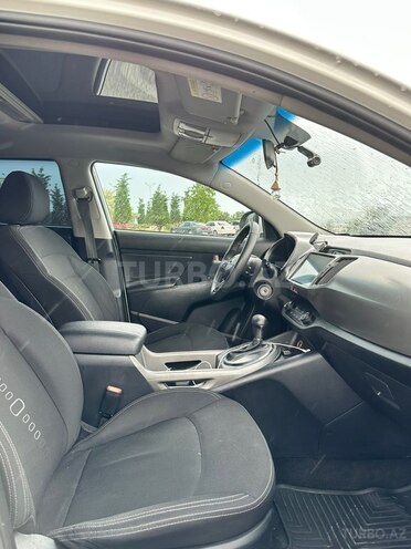 Kia Sportage 2013, 230,000 km - 2.0 л - Sumqayıt