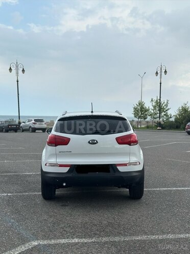 Kia Sportage 2013, 230,000 km - 2.0 л - Sumqayıt