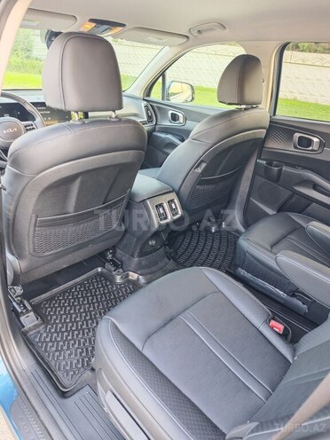 Kia Sorento-10