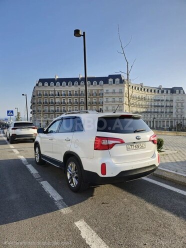 Kia Sorento-9