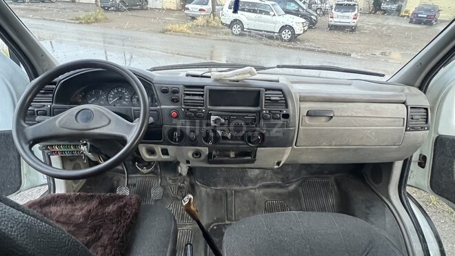 GAZ GAZel (3302-288)-13