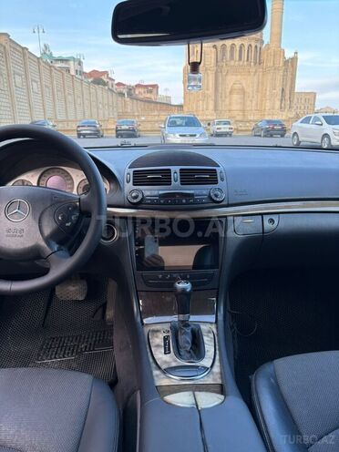 Mercedes E 220-15