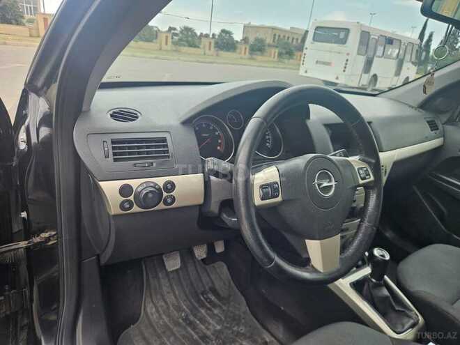 Opel Astra-2