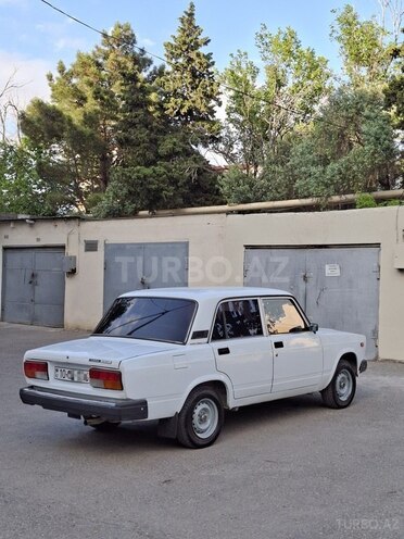 LADA (VAZ) 2107-4