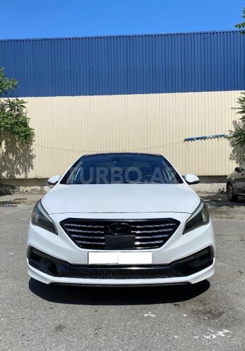 Hyundai Sonata-1