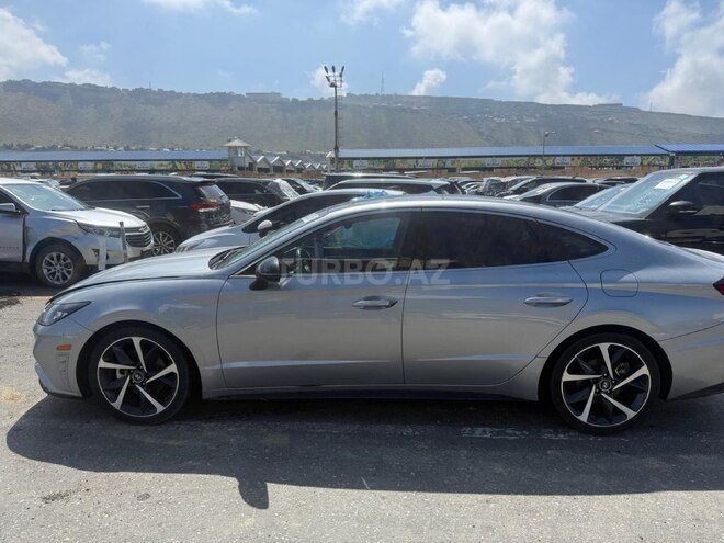 Hyundai Sonata-3
