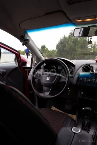 SEAT Ibiza-7