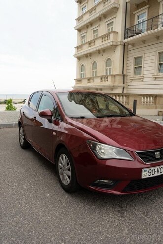 SEAT Ibiza-2