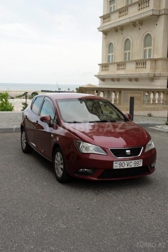 SEAT Ibiza-1
