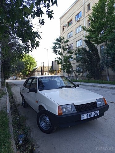 LADA (VAZ) 21099-17