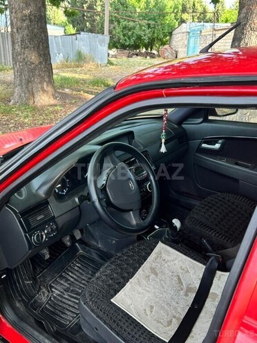 LADA (VAZ) Priora-10