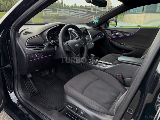 Chevrolet Malibu-11