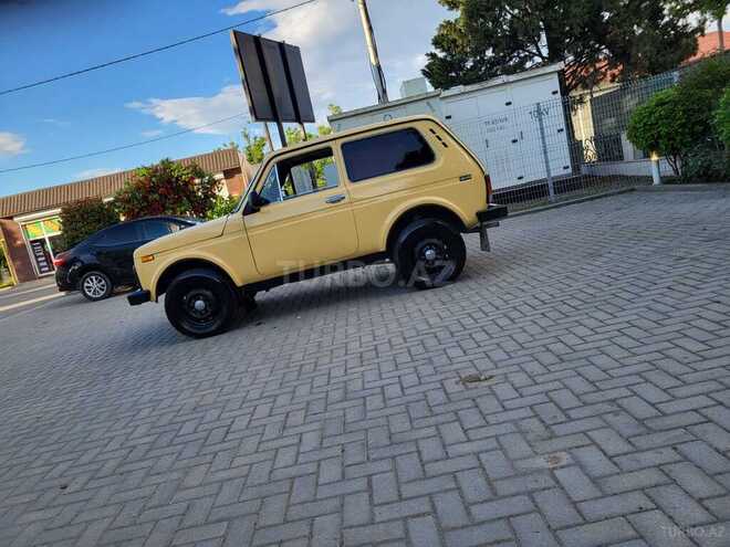 LADA (VAZ) Niva-6
