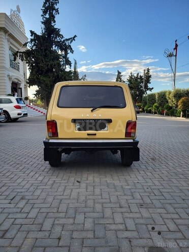 LADA (VAZ) Niva-2