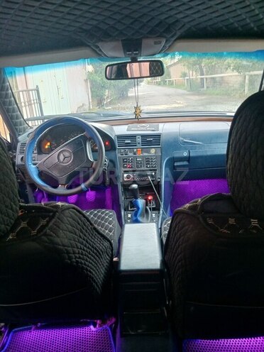 Mercedes C 200-2
