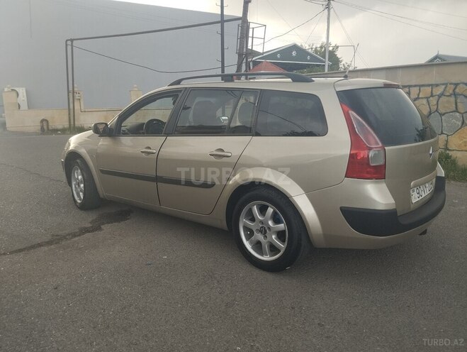 Renault Megane-5