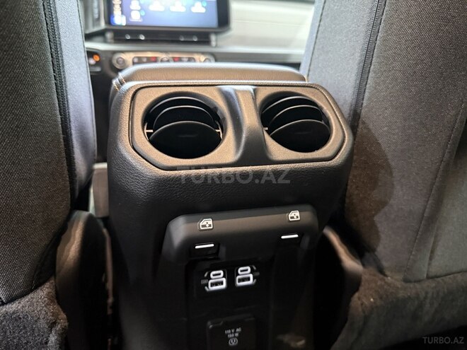 Jeep Wrangler-17