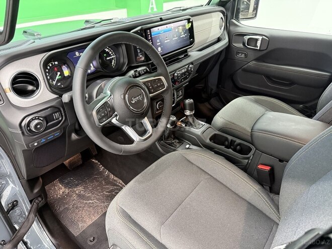 Jeep Wrangler-7