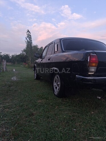 GAZ 24 "Volga"-11