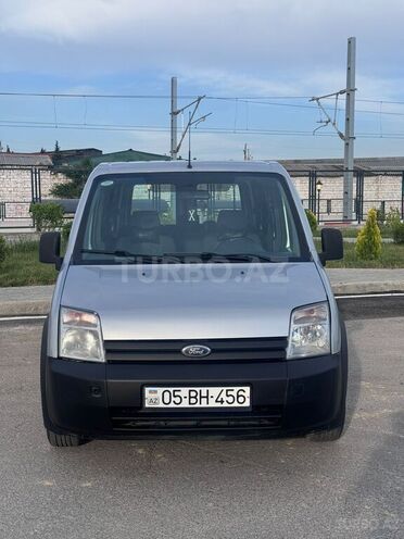 Ford Tourneo Connect-1