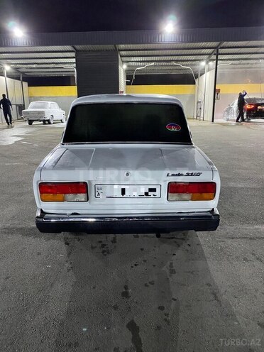 LADA (VAZ) 2107-4